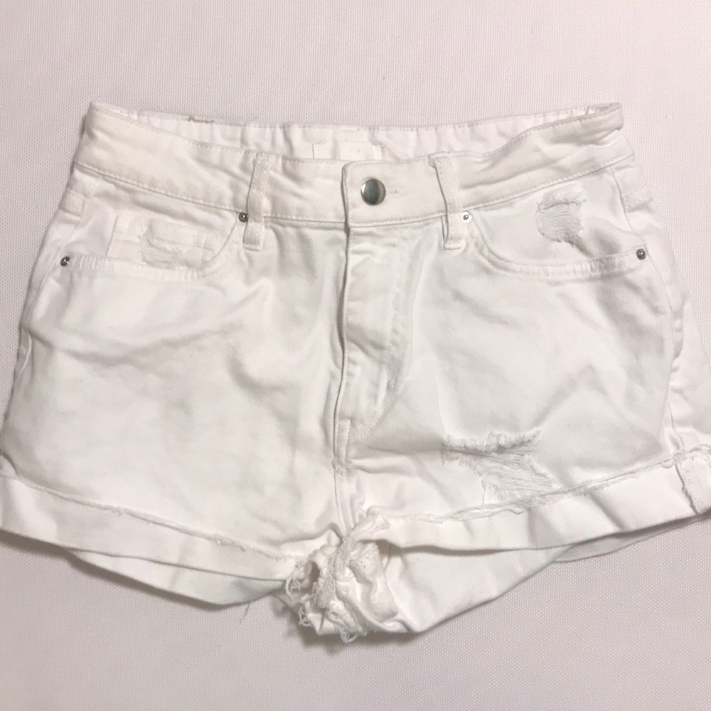 white jean shorts